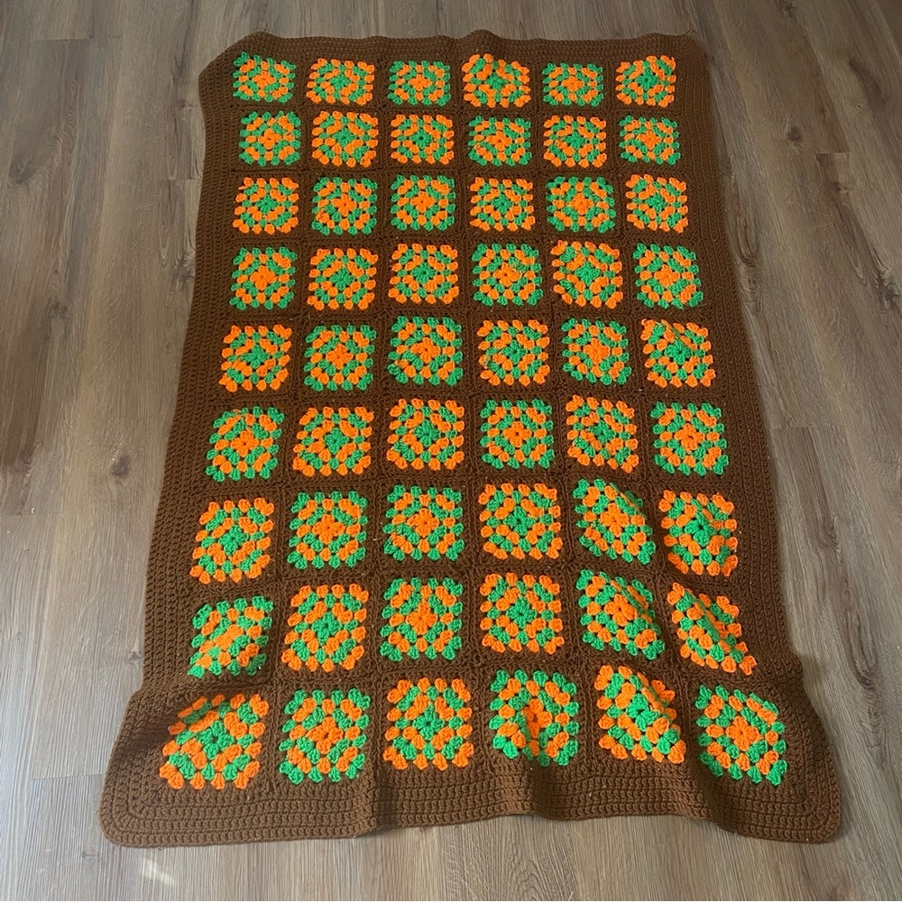 Vintage Handmade Crochet Granny Square Afghan Blanket Throw Orange/Green Fall - Picture 3 of 7